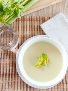 Una foto de Crema de apio