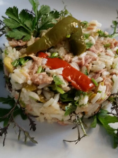 Una foto de Ensalada de Arroz con Atún (102)