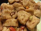 Tahu goreng tepung bawang
