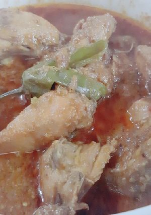 A picture of Degi Chicken Qourma.