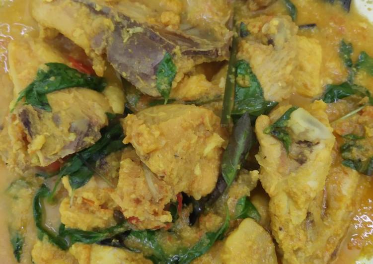 Cara Gampang Menyiapkan Ayam Woku #MasakanManado #Pekan_Manado #Cookpadcommunity_(YOGYAKARTA) yang Lezat
