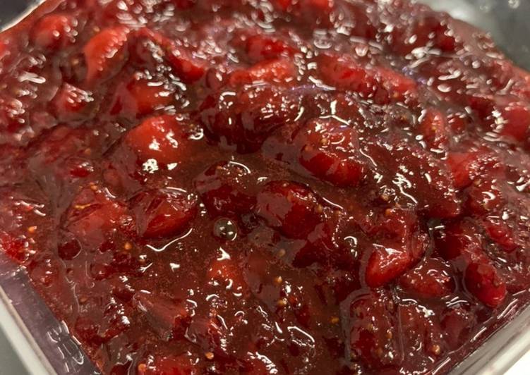 Resep Strawberry Jam 2 bahan saja yang Menggugah Selera