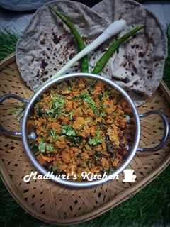 मेथीच्या भाजीचा झुणका (methichya bhajichya zhunka recipe in marathi) रेसिपी चे मुख्य फोटो