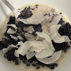 A picture of Black Venus rice pudding.