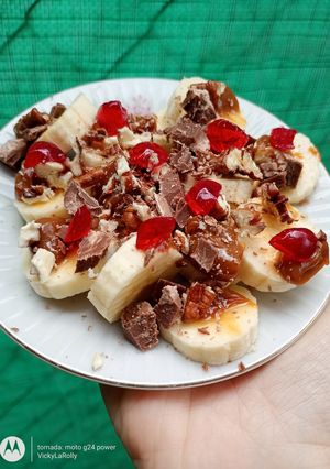 Una foto de Postre banana split