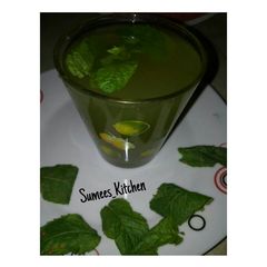 A picture of Cucumber_Ginger Cooler.