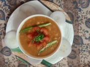 A picture of dhaniya tomato