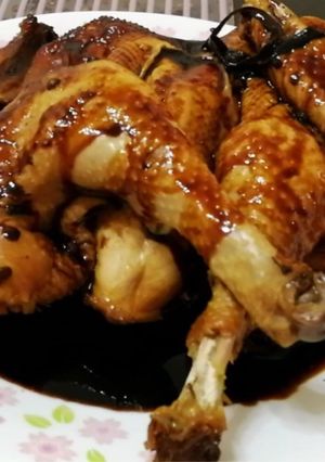 A picture of Drunken Soy Chicken.
