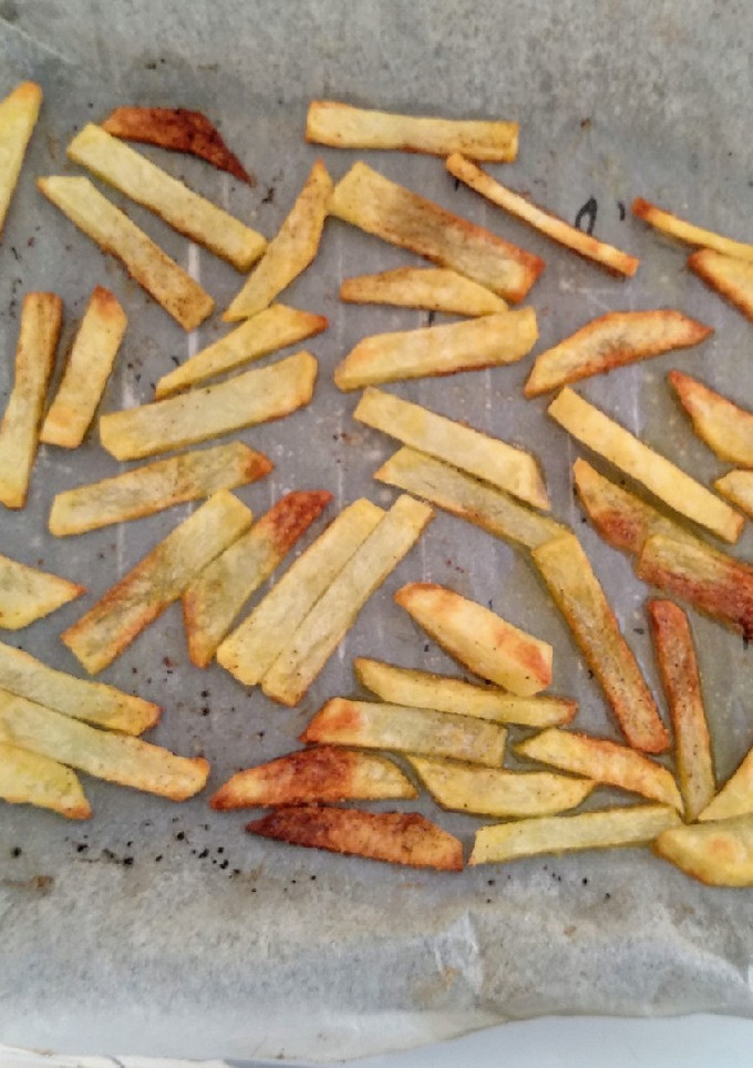 Una foto de Patatas fritas al horno (muy ricas y muy sanas)