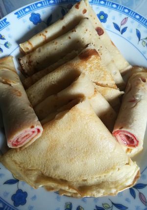 A picture of Vanilla Crêpes.