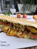 Panini poulet pesto tomates mozzarella