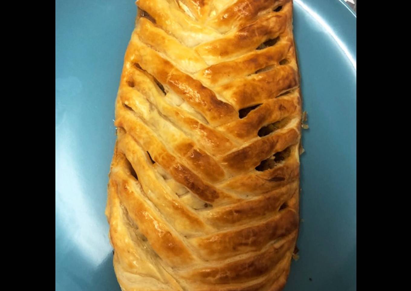 Trenza de carne picada 🥩 & Queso de Cabra 🐐