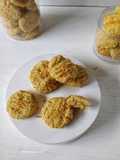 Oat Cheese Cookies