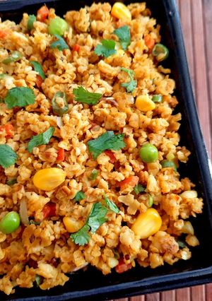 A picture of Masala Oats Upma.