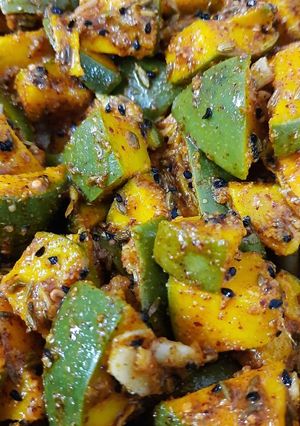 A picture of Aam ka achar.