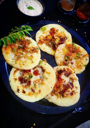 A picture of Rava Uttapam.