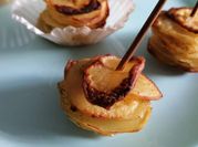 Une photo de pommes de terre grenaille