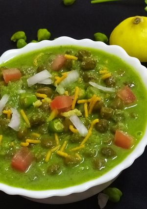 हरा चना चटनी चाट (Hara chana chutney chat recipe in hindi) रेसिपी मुख्य फोटो