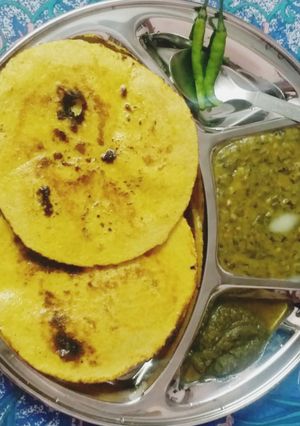 बथुआ की दाल(Bathua ki dal recipe in Hindi) रेसिपी मुख्य फोटो