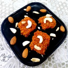 A picture of Carrot (gajar) Burfi.