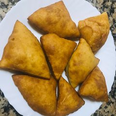 A picture of Mandazi without yeast.