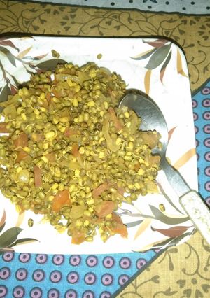 अंकुरित दाना (ankurit dana recipe in Hindi) रेसिपी मुख्य फोटो
