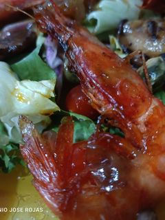 Una foto de Ensalada de fin de año😋😋😋