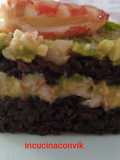 Riso venere con tartare di avocado e mazzancolle