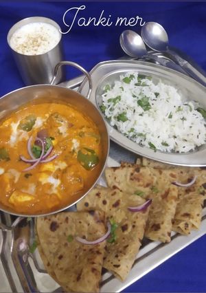 કઢાઈ પનીર (Kadhai Paneer Recipe in Gujarati) રેસીપી મુખ્ય ફોટો