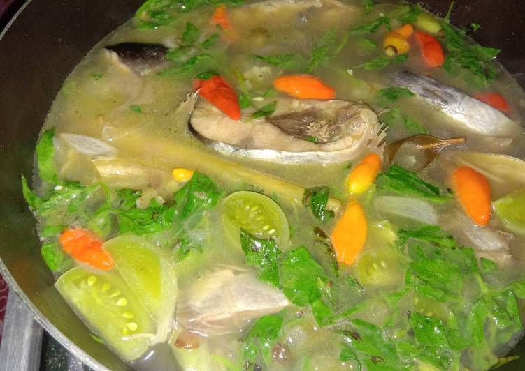 Bagaimana Membuat Sup ikan patin yang Menggugah Selera