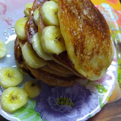 A picture of Eggless banana pan cake.