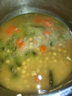 Una foto de Puchero y caldito