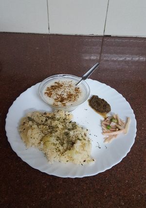 A picture of Sama ke chawal.