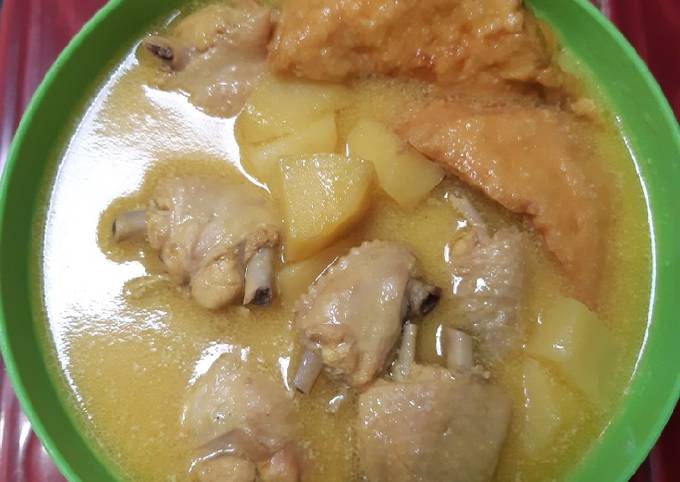 Opor Ayam Tahu Kentang