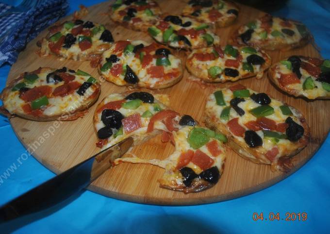 Recipe of Ultimate Potato pizza  پتیزا سیب زمینی