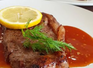Foto resep Beef Steak with Red Wine Sauce