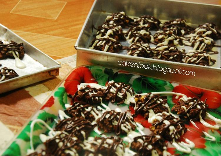 Resep Eggless Choco Cereal Cookies yang Lezat Sekali