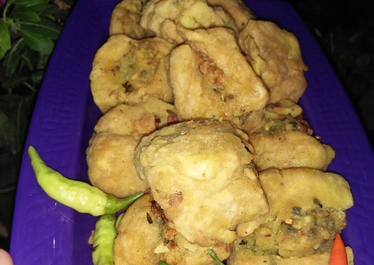 Tahu isi goreng garing