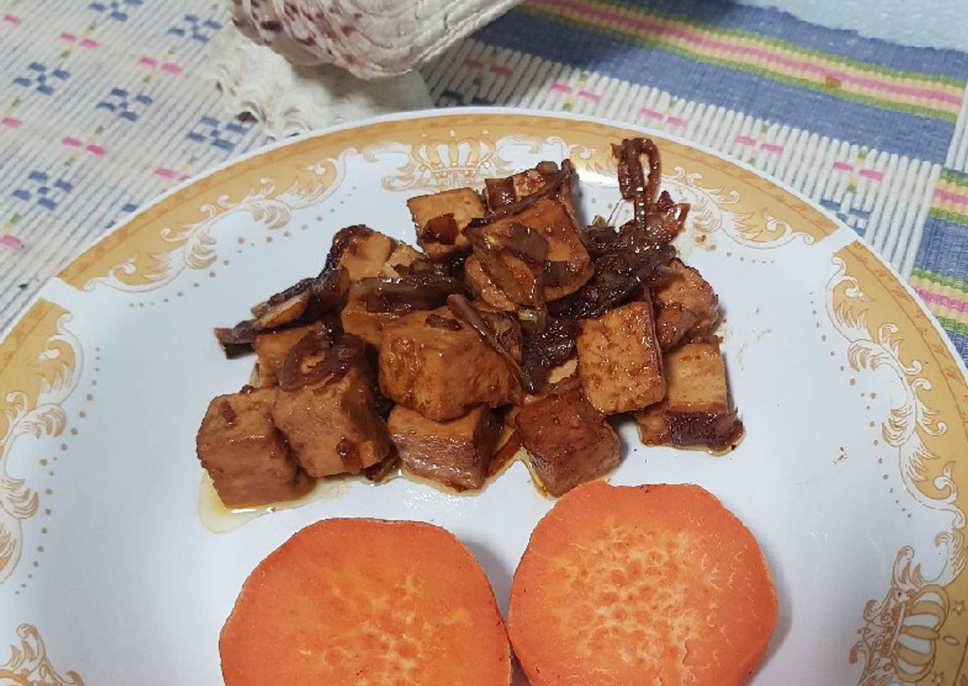 Tahu Kecap Bawang Bombay (menu dietku)