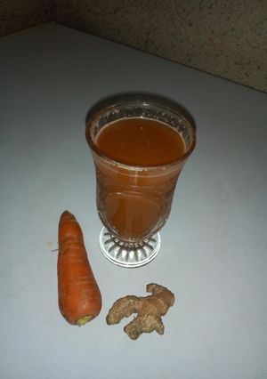 A picture of Carrot and ginger juice.