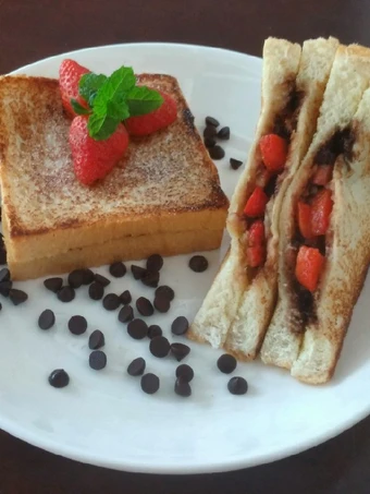 Langkah Gampang Membuat Resep Roti Bakar Stawberry Coklat Keju yang Uenak Anti Ribet, Sempurna