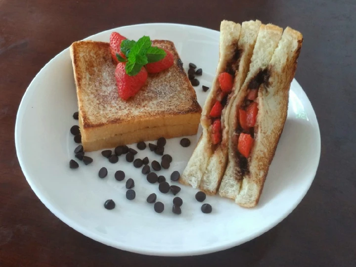 Langkah Gampang Membuat Resep Roti Bakar Stawberry Coklat Keju yang Uenak Anti Ribet, Sempurna
