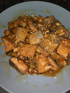 Foto principal de Salmón marinado en soja con salsa de miel y limón