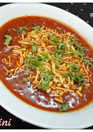 A picture of Sev Tomato Nu Shak.