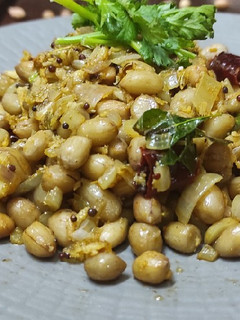 நிலக்கடலை சுண்டல் (Nilakadalai sundal recipe in tamil) செய்முறை முக்கிய புகைப்படம்