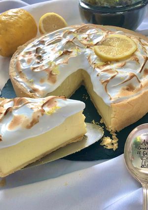 Une photo de Flan citron meringuée