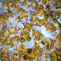A picture of Mzydar chikhen tikka pizza.😊.
