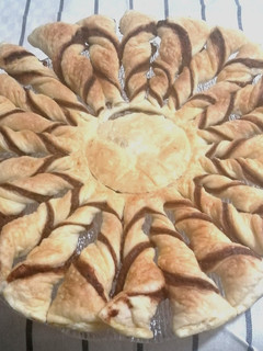 Foto di Girasole di Pasta Sfoglia e Nutella