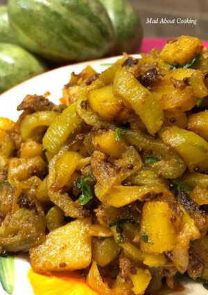 A picture of Parwal Aloo Sabzi (Pointed Gourd Potato Dry Vegetable).