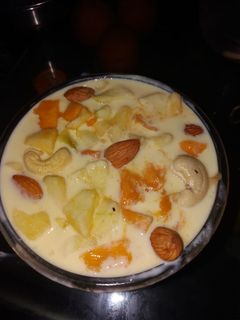 কাস্টার্ড(custard recipe in Bengali) রেসিপির প্রধান ছবি